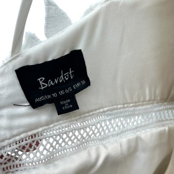 Bardot Lace Sheath Dress Crochet Sleeveless White Size US 6 Small - Picture 10 of 13